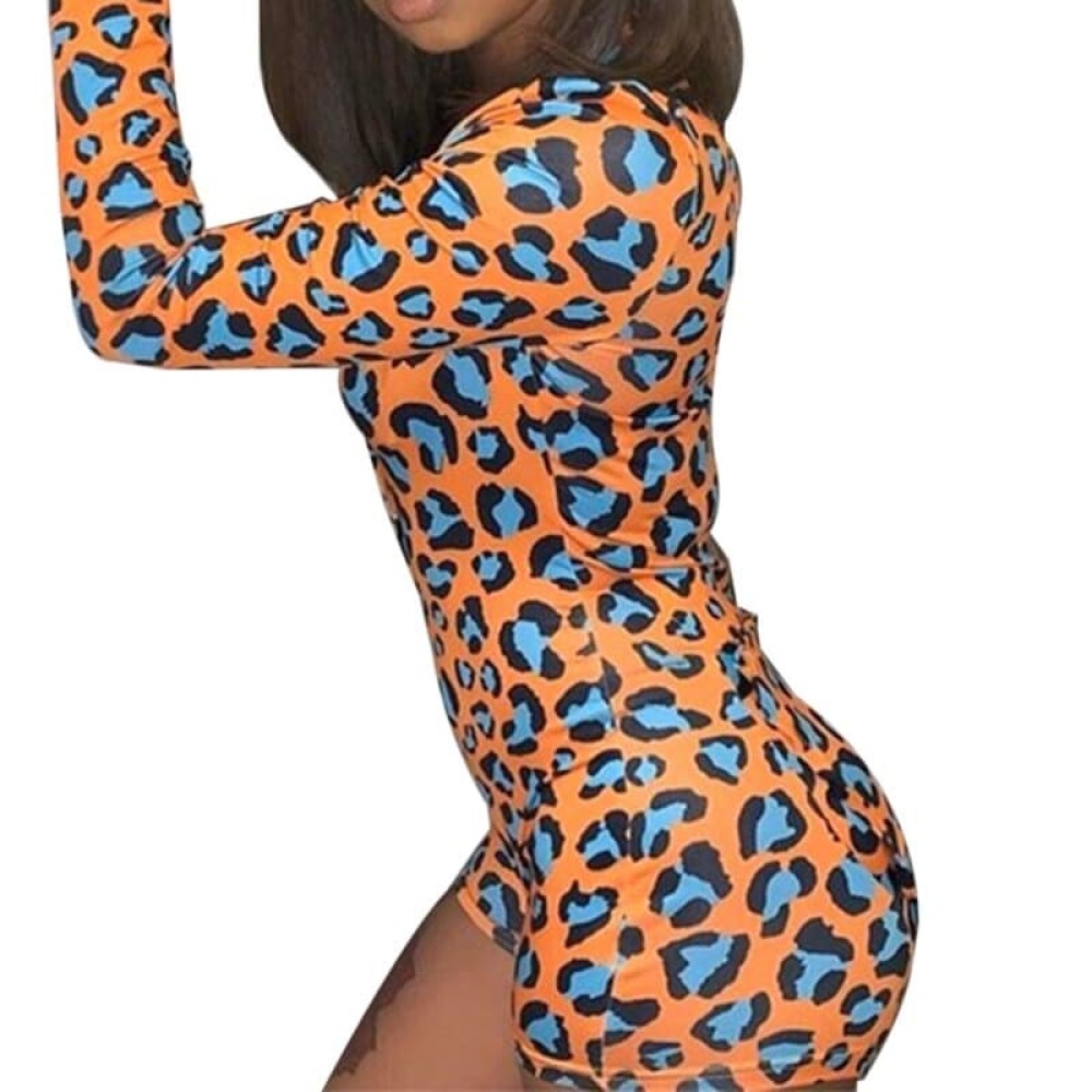 Body sexy con estampado de leopardo para mujer llevado por una mujer