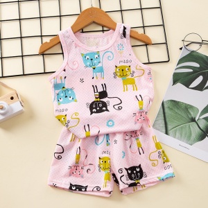 Conjunto de pijama de verano en algodón con estampado de cocodrilo para niños en un cinturón