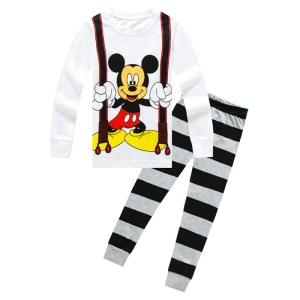 Conjunto de pijama Mickey con pantalón a rayas blancas, negras y grises