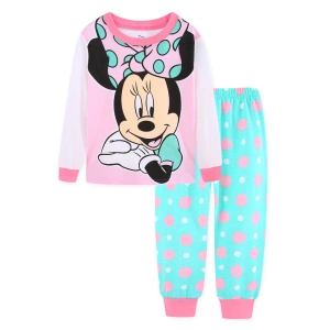 Pijama infantil Minnie muy cómodo para niños a la moda