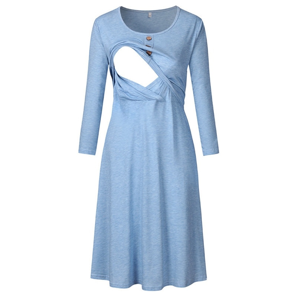 Vestido de lactancia azul con mangas largas sobre fondo blanco, y un lado del pecho abierto para mostrar la abertura para la lactancia