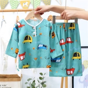 Pijama de verano de algodón verde con estampado de coches para niño azul con cinturón