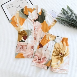 Conjunto de pijama de verano de manga corta con estampado floral y marco de fotos